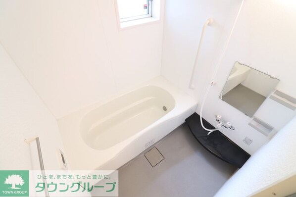 クレセント・シャンブルの物件内観写真